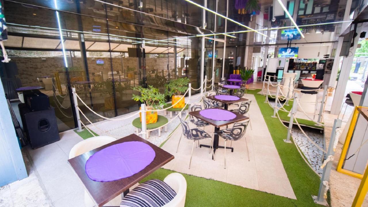 Hotel Sv Chrome Abuja Esterno foto