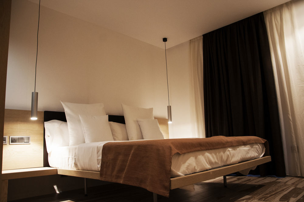 Hotel Sv Chrome Abuja Esterno foto